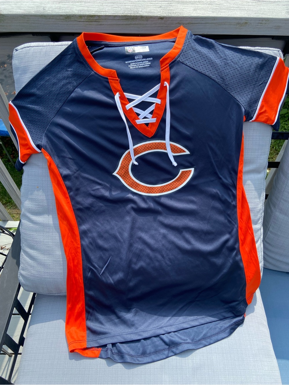 Women’s Chicago Bears Lace-Up Shirt